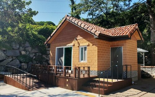 Pyramid Red Clay Pension, Забронировать Гостевой дом СПА-отели Йосу, SPA-услуги