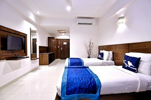 I V Sanctum Hotel, Забронировать Отель Ганди Нагар Бангалор, рядом с Bangalore Golf Course