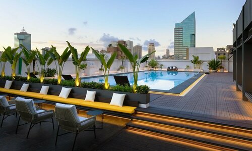The Howard Plaza Hotel Kaohsiung, Rezerwuj Hotel Hotele w Kaohsiung z Basenem, Basen