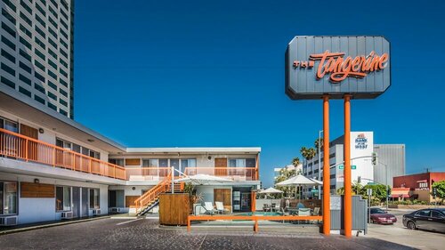 The Tangerine - a Burbank Hotel, Забронировать Отель Бербанк San Fernando Valley