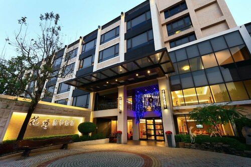 Spring Hill Resort, Book Ferieresort Kaohsiung hoteller med pool, Swimmingpool
