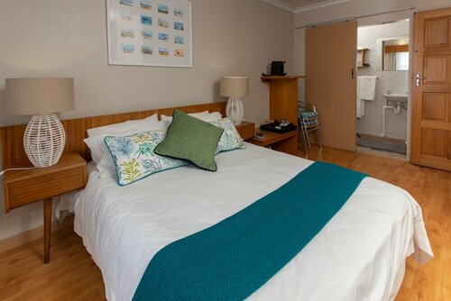 Aire del Mar Guest House, Rezerwuj Pensjonat Hotele w Kleinbaai z Parkingiem, Parking