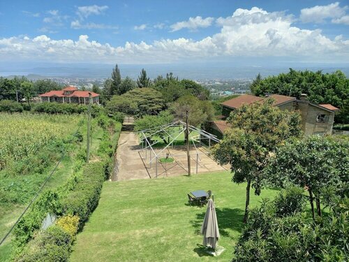 The Alps Hotel, Boek Hotel Hotels in Nakuru met parkeren, Parkeren