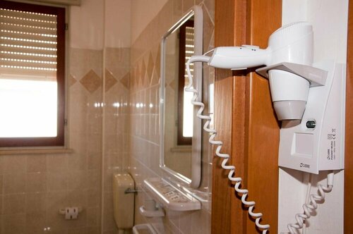 Hotel Rugantino, Забронировать Отель Отели в центре Чезенатико, в центре
