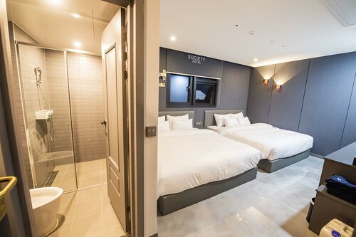 Hotel Society Busan, Varaa Hotelli Busan Etelä-Korea