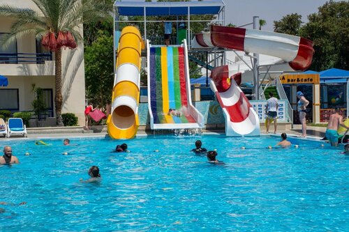 Cataract Resort & Aqua Park Naama Bay, Забронировать Курортный отель Шарм-эш-Шейх Южный Синай, рядом с Space Sharm