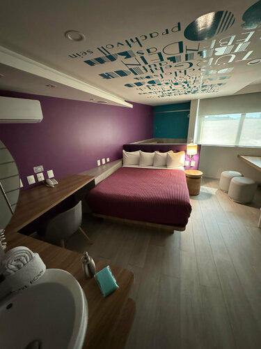 Hotel Bonn, Забронировать Отель Мехико Мексико, рядом с Центр международной торговли Pepsi Center