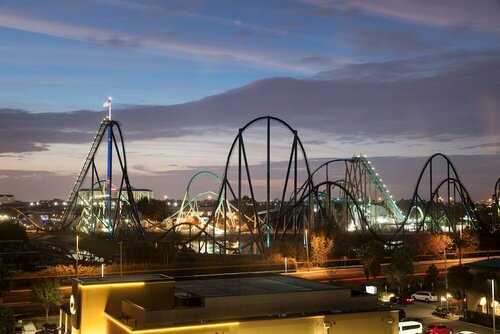 SpringHill Suites Orlando at SeaWorld, Rezerwuj Hotel Hotele w Kissimmee z basenem, Basen