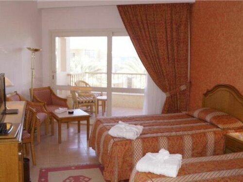 Sea Star Beau Rivage Hotel, Забронировать Отель Отели Хургада с бассейном, Бассейн