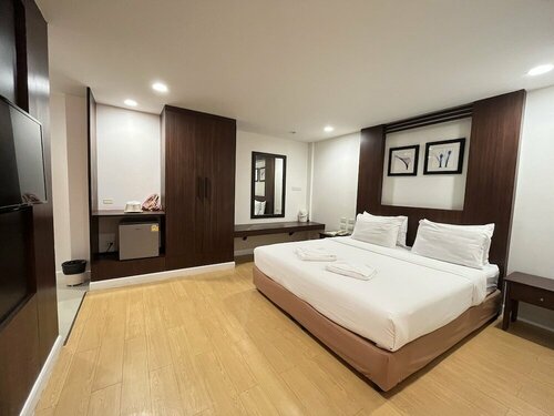 Laemchabang City Hotel, Забронировать Отель Недорогие отели Сирача, недорого