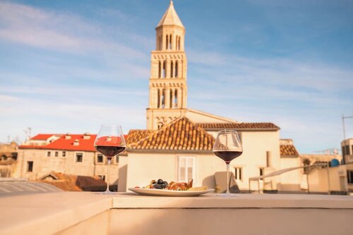 Slavija Culture Heritage Hotel, Забронировать Отель Сплит Брач, рядом с Бухта Сплит