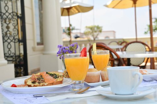 Grand Hotel