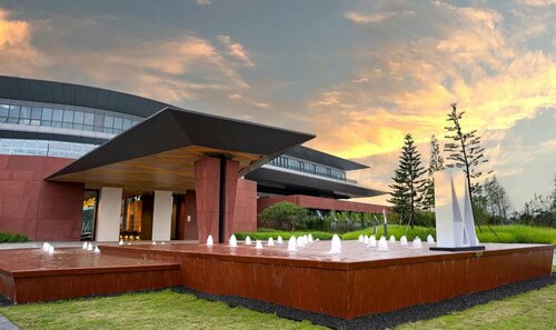 Chengdu Expo Waterfall Hotel - MGallery Collection, Забронировать Отель Чэнду Сычуань