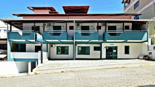 Pousada Enseada dos Golfinhos, Забронировать Гостевой дом Бомбиньяс Санта-Катарина