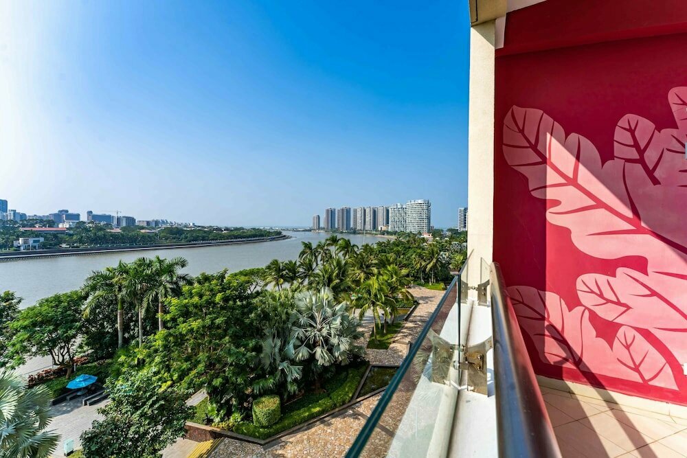 Howard Johnson New Port Resort Haikou