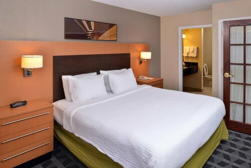 TownePlace Suites Detroit Warren, Забронировать Отель Уоррен Detroit Metropolitan Area