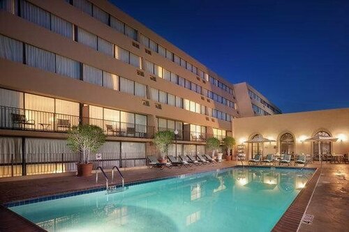 Hotel Dena, Pasadena Los Angeles, a Tribute Portfolio Hotel, Забронировать Отель Пасадена Большой Лос-Анджелес