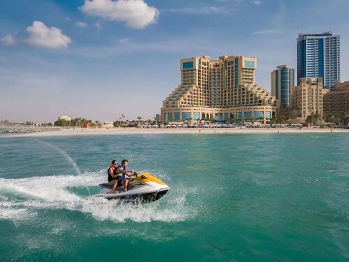 Fairmont Ajman, Prenota Hotel Ajman Emirati Arabi Uniti