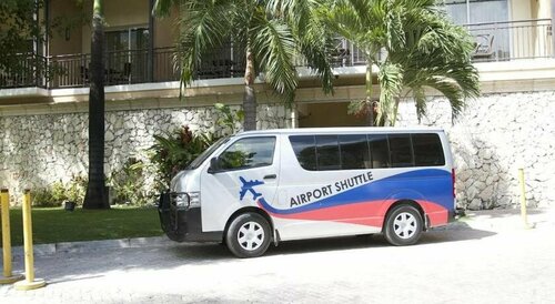 Kinam Hotel, Prenota Hotel Hotel a Port-au-Prince con parcheggio, Parcheggio