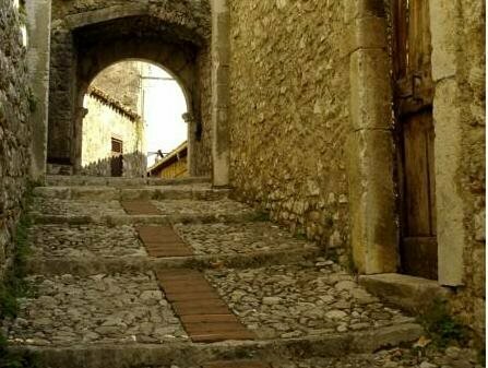 Albergo Diffuso Crispolti
