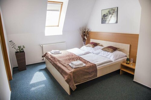 Hotel Eminent, Prenota Hotel Zlate Moravce Nitriansky kraj