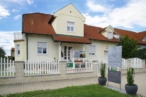 Gästehaus Lackenblick, Забронировать Отель Илльмиц Seewinkel
