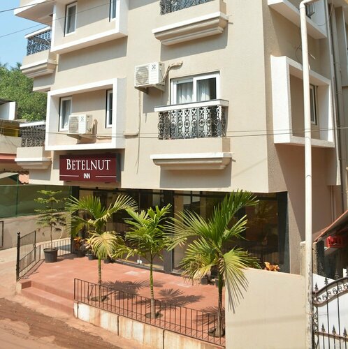Betelnut Inn, Забронировать Отель Калангут Северный Гоа, рядом с Infantaria