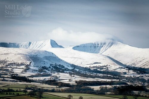 Mill Lodge-Brecon Beacons, Забронировать Отель «постель и завтрак» Отели Гвент 3 звезды, 3*