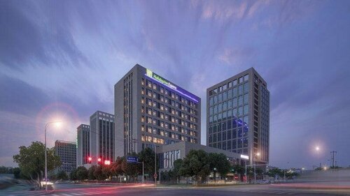 Holiday Inn Express Nanjing Dongshan by IHG, Boek Hotel Jiangning Jiangsu