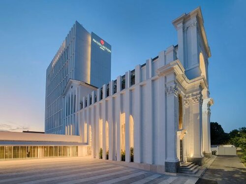 NH Collection Milano CityLife, Забронировать Отель Отели Фьера Милано Сити с парковкой, рядом с Вагнер, Парковка