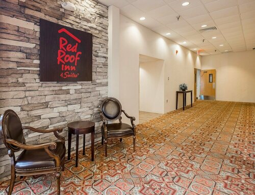 Red Roof Inn & Suites Mt Holly - McGuire AFB, Забронировать Отель Маунт-Холли Philadelphia Metropolitan Area