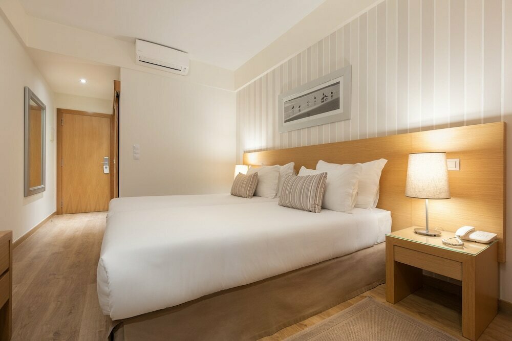 Dom Jose Beach Hotel