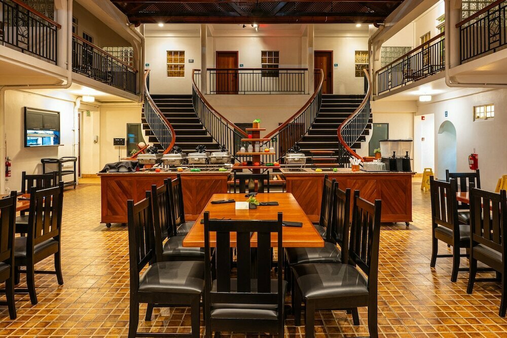 Grand Coastal Hotel