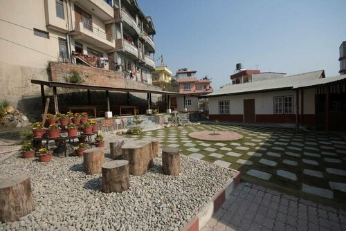 Earth Kind Cottages, Забронировать Отель Балладью Катманду