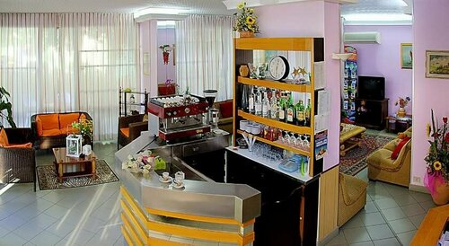 Hotel Vittorio Veneto Rimini, Забронировать Отель Римини - центр города Римини