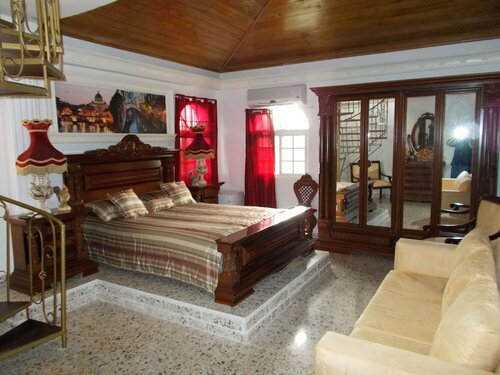Castillo Romano, Prenota Bed & breakfast Hotel business a Samana, 4* 5*