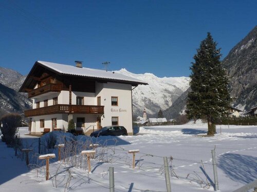 Haus Lorea, Rezerwuj Hotel Hotele w Tyrol z Parkingiem, Parking