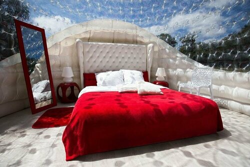 Domaine Arvor - Hébergements insolites pour couples et amis EN Bretagne, Book Hotel Dinan 