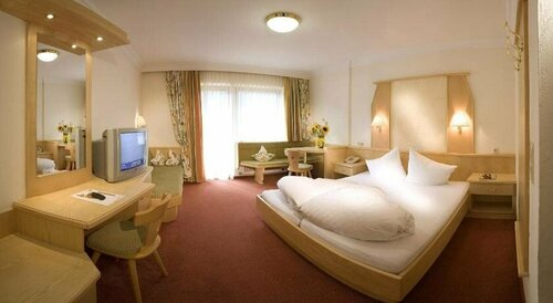 Superior Hotel Persal, Забронировать Отель Финкенберг Хинтертукс