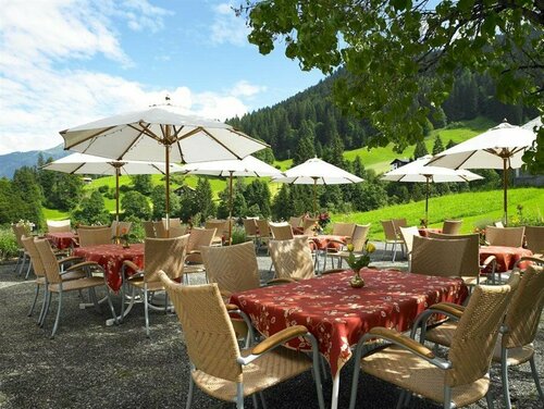 Hotel Montabella, Book Hotel Hoteller i Vorarlberg med parkering, Parkering