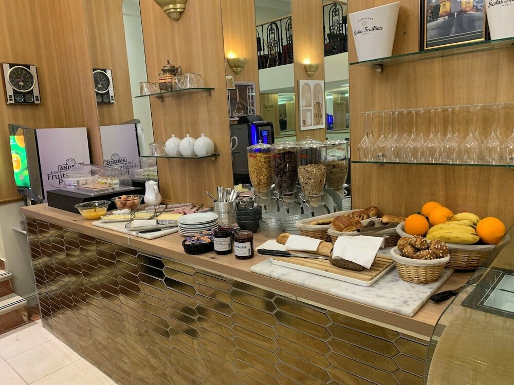 Le Clery Hotel Paris