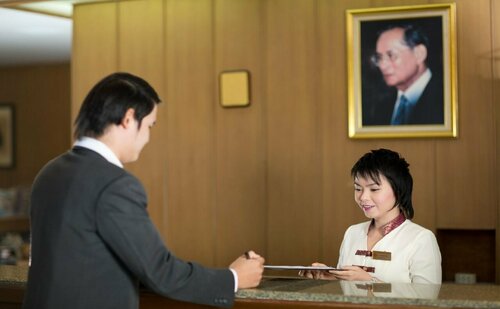 Charoen Hotel, Rezervovat Hotel Udon Thani 