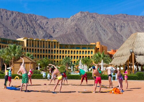 Strand Beach Resort, Забронировать Курортный отель Бизнес-отели Таба, 4* 5*