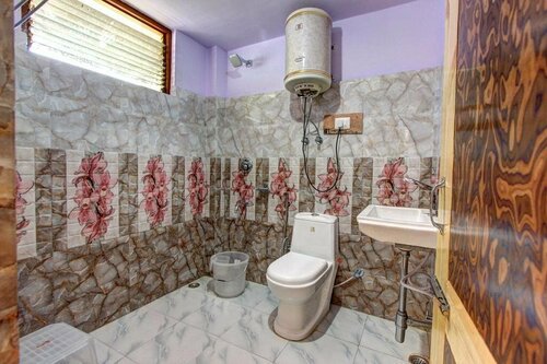 Hotel Solitaire, Забронировать Отель Отели Манали с завтраком, Завтраки