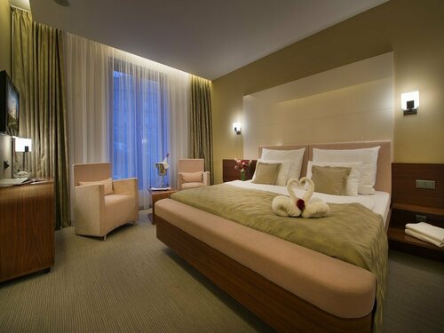 Relaxační a regenerační centrum, Boek Hotel Hluboka nad Vltavou Zuid-Bohemen