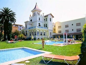 Hostal del Sol, Rezervați Hotel Sant Feliu de Guixols Baix Empordà