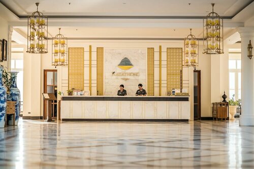 Katathong Golf Resort & Spa, Забронировать Курортный отель Ban Bang Ba провинция Пхангнга