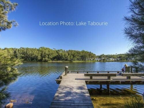 Tabourie Lake Motor Inn, Забронировать Курортный отель Улладалла Shoalhaven