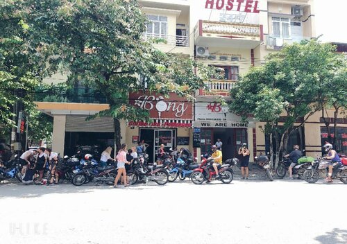 Bong Hostel And Cafe