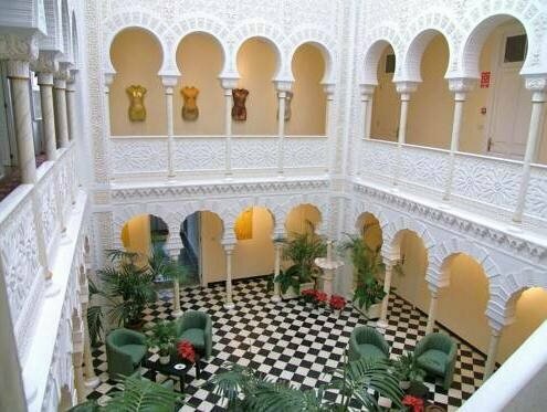 Hotel Alhambra, Забронировать Отель Ля Оротава Тенерифе